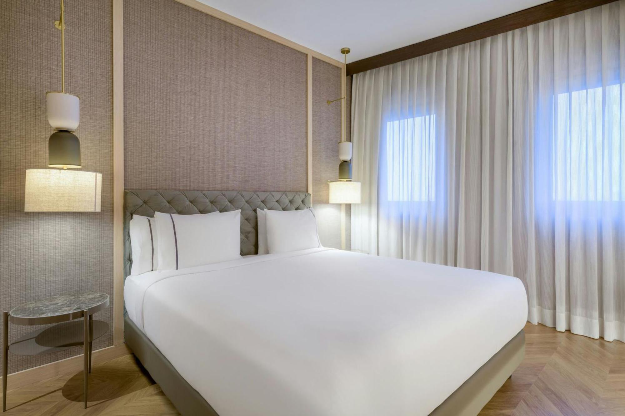 Ac Hotel 4*